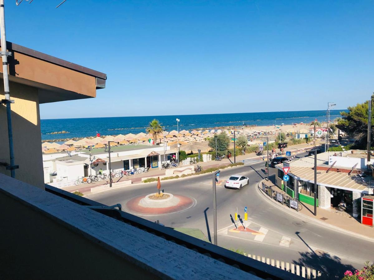 Ferienwohnung Sunrise Beach House Montesilvano Marina Exterior foto